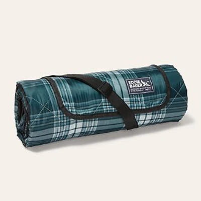Water-Repellent Outdoor Blanket