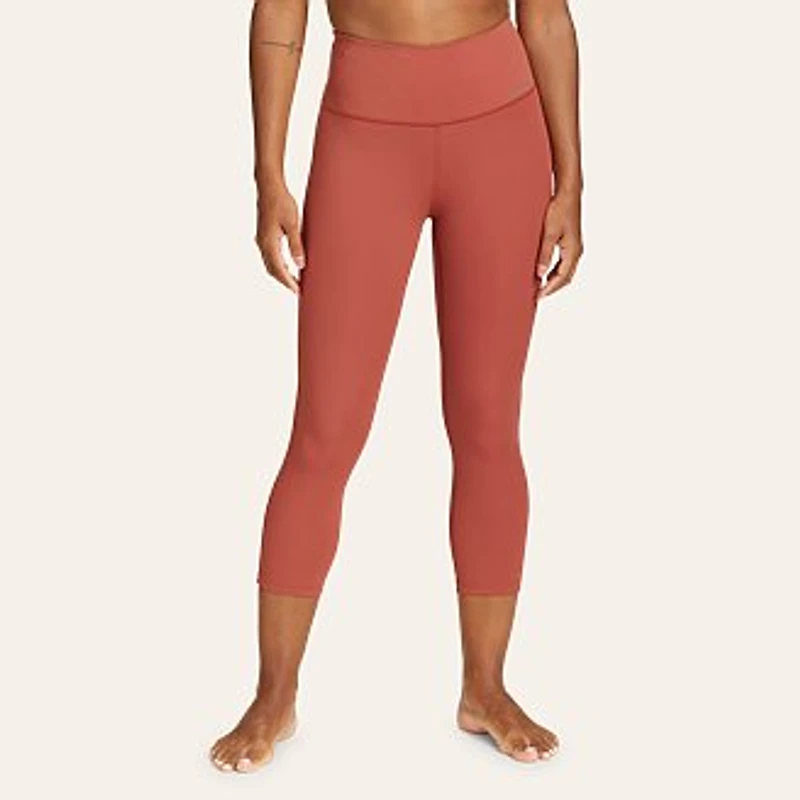 Women's Movement Lux High-Rise Capris