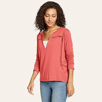 Women's Gate Check 3/4-Sleeve Notch-Neck Taped T-Shirt