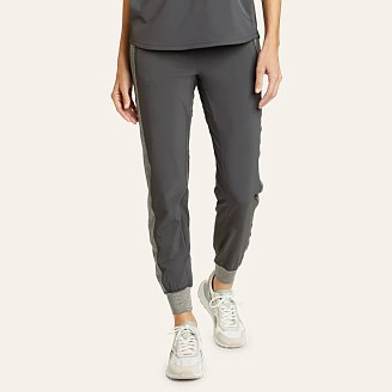 Women's Resolution Tech Hybrid Joggers