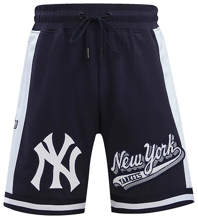 Pro Standard Yankees Script Tail DK 2.0 Shorts - Men's