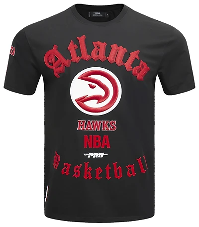 Pro Standard HAWKS OLD ENGLISH SJ TEE - Men's