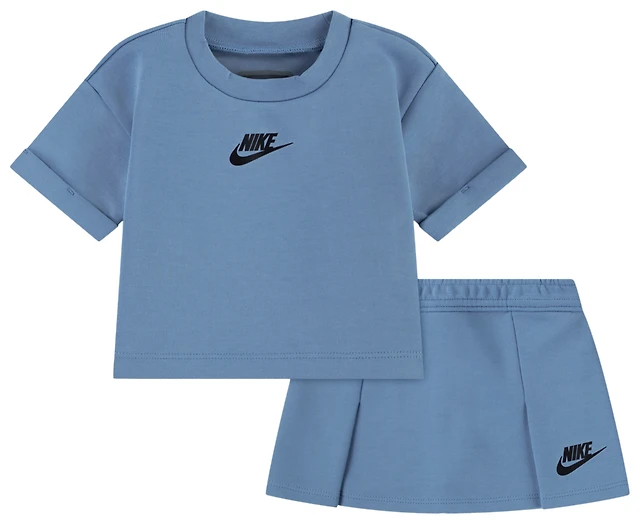 Nike Tech Fleece Skirt Set