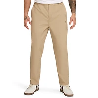 Nike Pantalon fuselé tissé Club - Pour hommes
