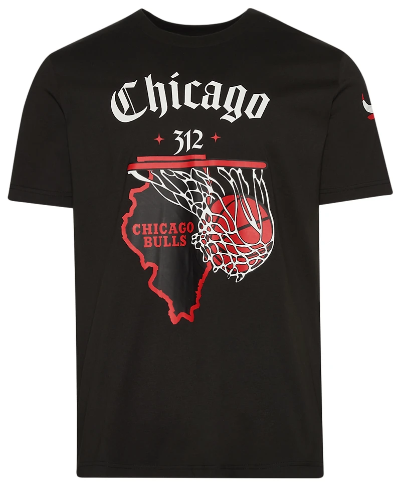 New Era Bulls Short Sleeve T-Shirt - Men's
