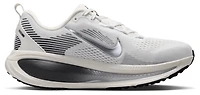 Nike Vomero 18 ESS - Women's