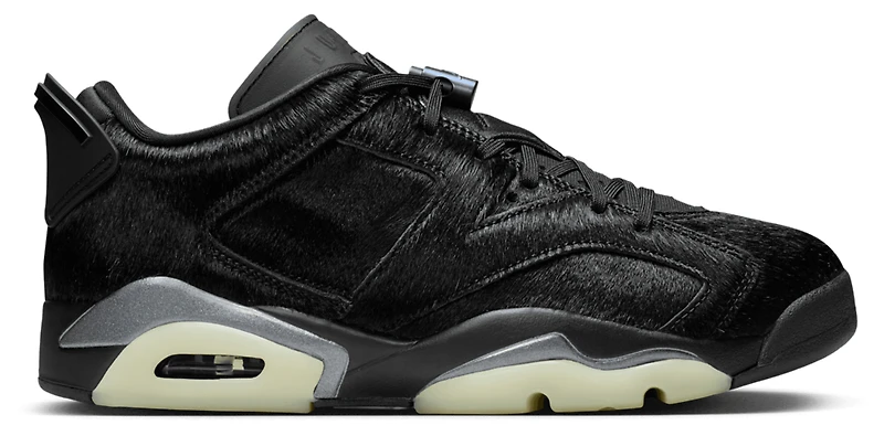 Jordan Retro 6 Low - Women's