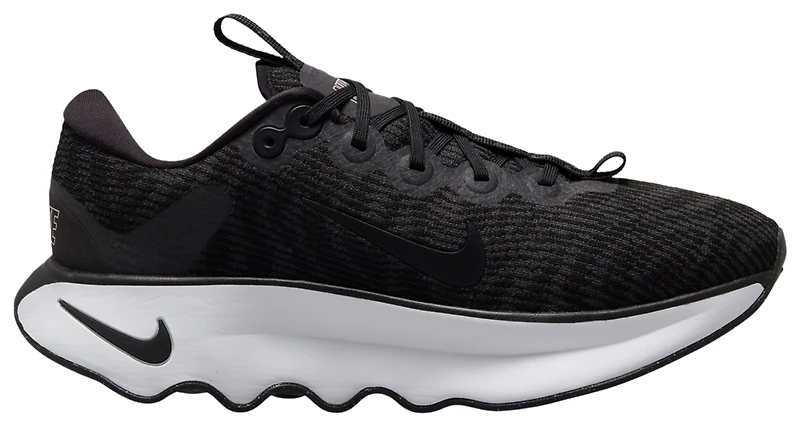 Nike Escape Momentum - Men's