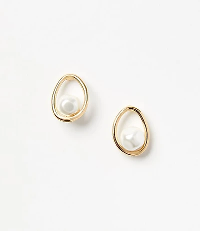 Pearlized Stud Earrings