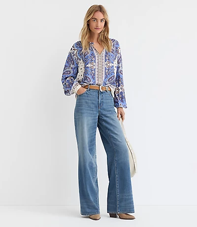 Mid Rise Wide Leg Jeans in Classic Mid Wash