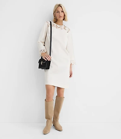 Petite Floral Lace Trim Mini Pocket Dress