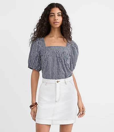 Petite Clover Square Neck Puff Sleeve Top