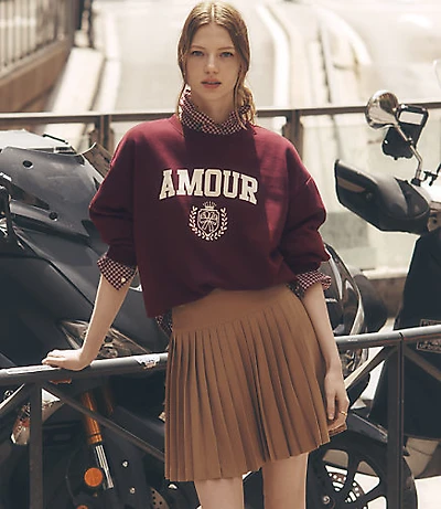 Side Buckle Pleated Mini Skirt
