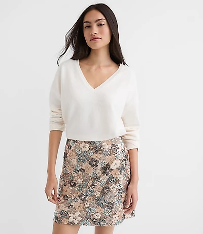 Petite V-Neck Relaxed Everyday Sweater