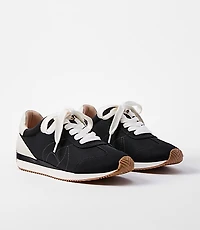 Lou & Grey Everyday Sneakers
