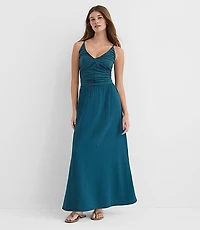 Petite LOFT Beach Triple Cloth Mixed Media Maxi Pocket Dress