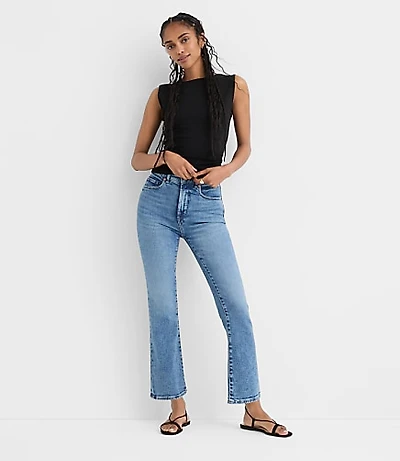 Rivete Short High Rise Kick Crop Jeans in Authentic Mid Vintage Wash