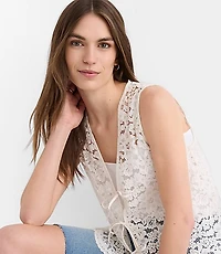 Scalloped Floral Lace Bow Vest