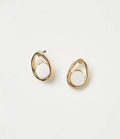 Mother Of Pearl Center Stud Earrings