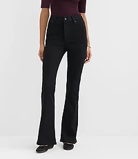 Rivete Curvy High Rise Slim Flare Jeans in Noir Wash