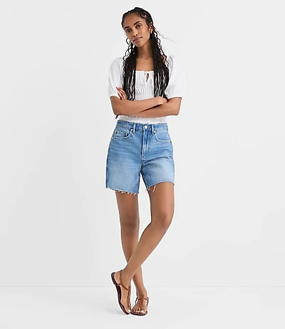 Rivete Fresh Cut Seamed Boyfriend Shorts Light Wash