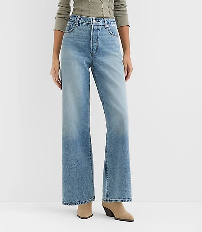 Rivete Curvy High Rise Wide Leg Jeans Light Wash