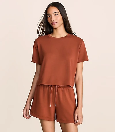 Lou & Grey Lightweight Scubasoft Rounded Hem Tee