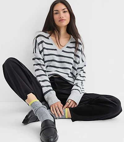 Petite Stripe Relaxed V-Neck Cashmere Sweater