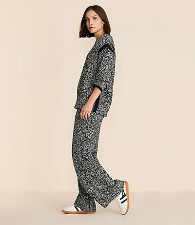 Petite Lou & Grey Colorblock Wide Leg Sweater Pants