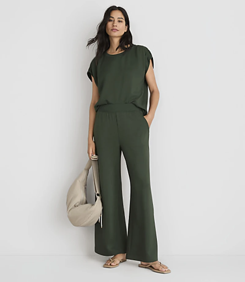 Lou & Grey Scubasoft Wide Leg Pants