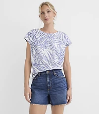 Leafed Modern Wedge Tee