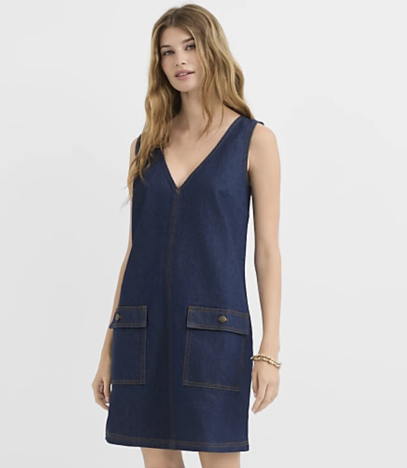 Petite Denim V-Neck Mini Pocket Dress Classic Rinse Wash