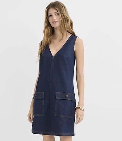 Petite Denim V-Neck Mini Pocket Dress Classic Rinse Wash