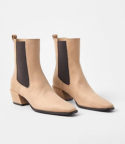 Heeled Chelsea Boots