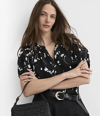 Floral Puff Sleeve Split Neck Top