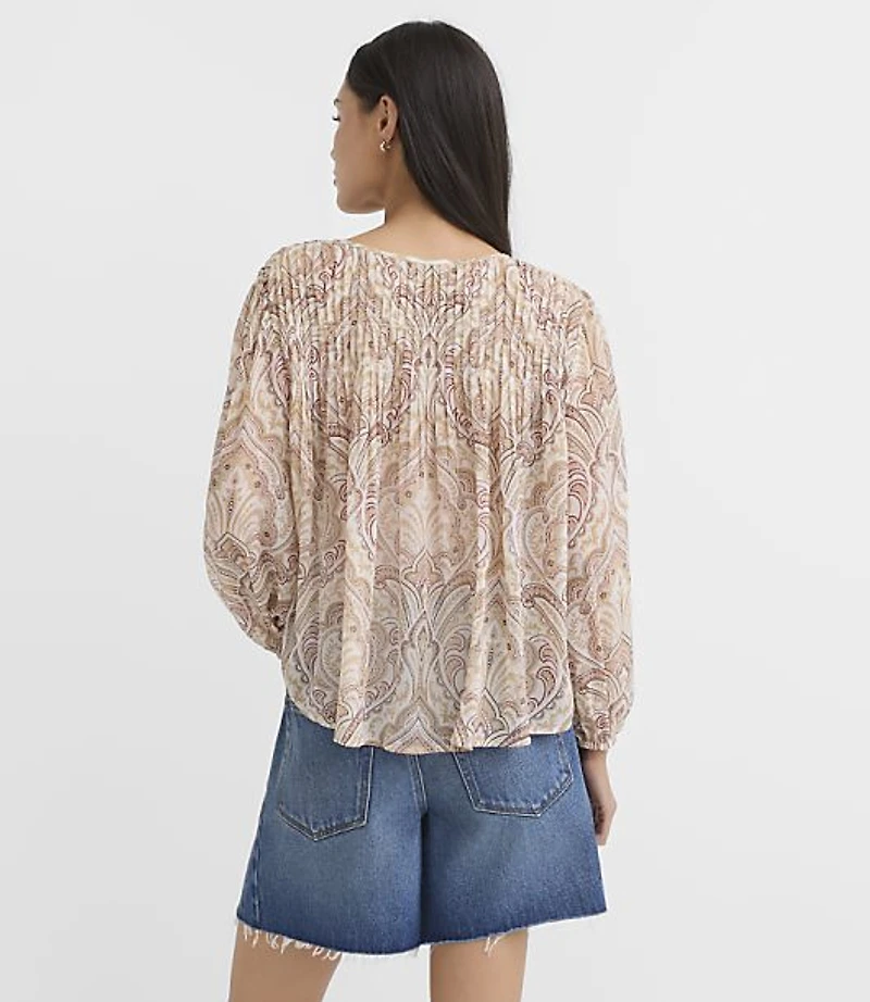 Tiled Pleated Tie Neck Blouse