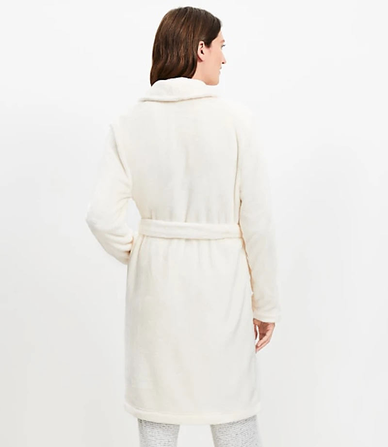 Cozy Faux Fur Pocket Robe
