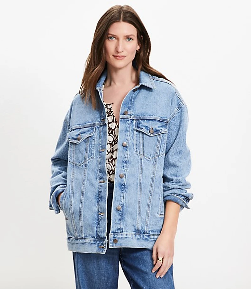 Petite Oversized Denim Trucker Jacket Light Wash Indigo