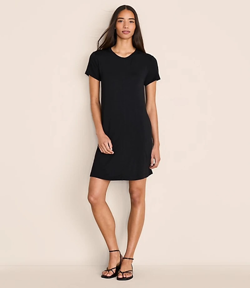 Lou & Grey Signaturesoft Mini Pocket Tee Dress