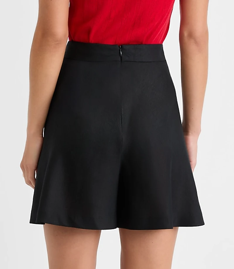Petite Side Zip Shorts Linen Blend