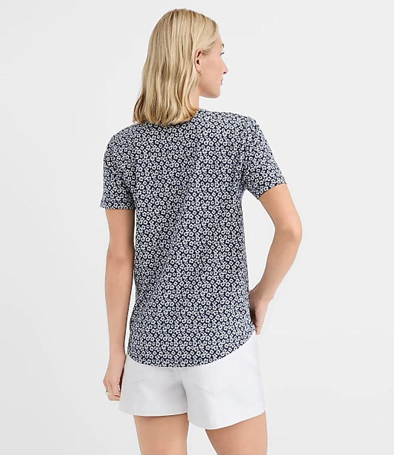 Garden Everyday V-Neck Tee