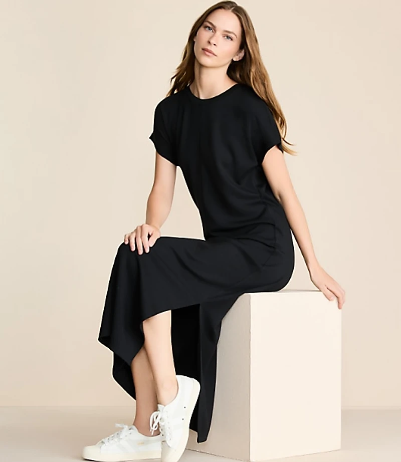 Lou & Grey Scubasoft Wedge Maxi Dress