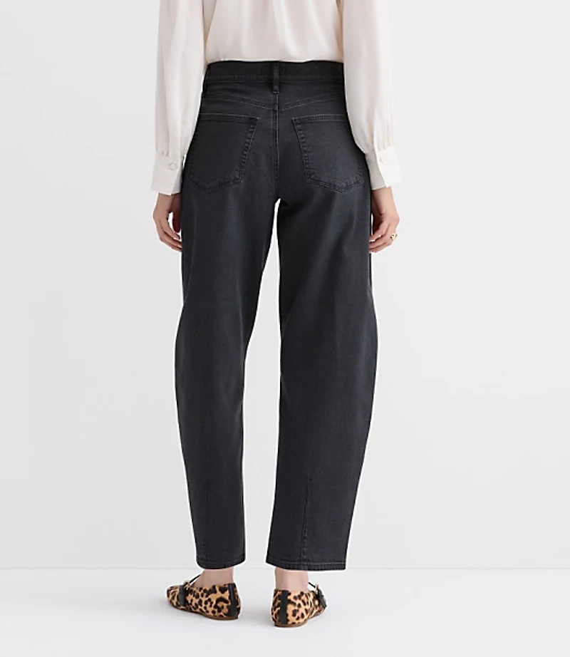 High Rise Barrel Jeans Washed Black