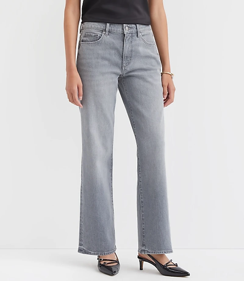 Mid Rise Relaxed Straight Jeans in Grey