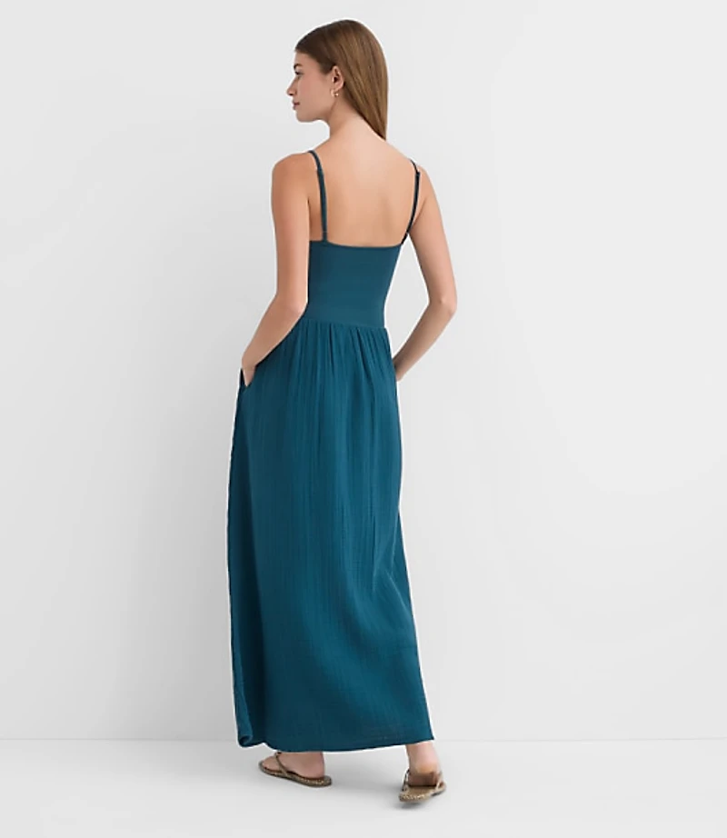 Petite LOFT Beach Triple Cloth Mixed Media Maxi Pocket Dress