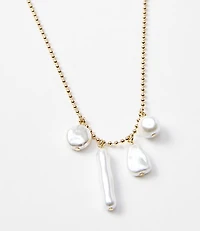 Pearlized Modern Pendant Necklace