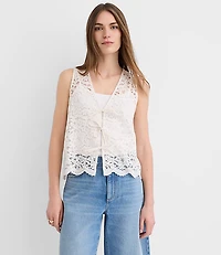 Petite Scalloped Floral Lace Bow Vest