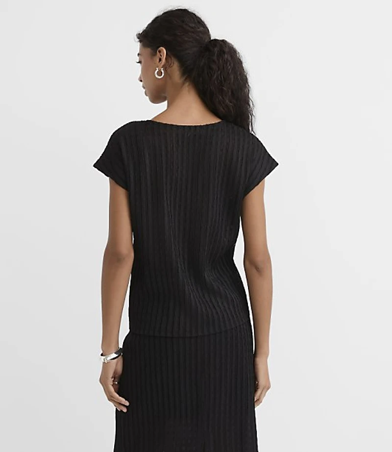 Ribbed Modern Wedge Tee