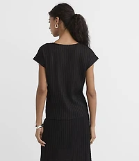 Ribbed Modern Wedge Tee