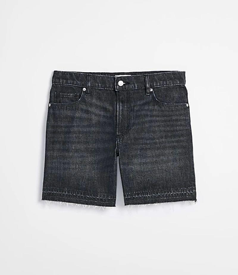 Rivete Curvy Unpicked Boyfriend Shorts in Noir Wash